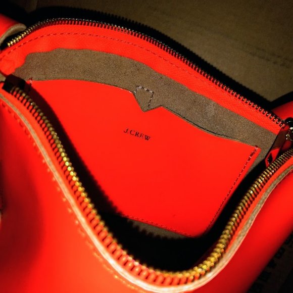 J. Crew Parker Vintage Crossbody Leather Messenger Bag, $17. or less - Picture 8 of 16